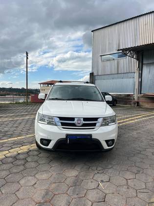FIAT FREEMONT 2.4 PRECISION 16V GASOLINA 4P AUTOMÁTICO